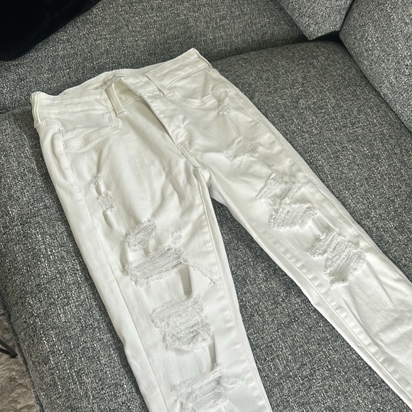 American Eagle White Jeans - Picture 2 of 5